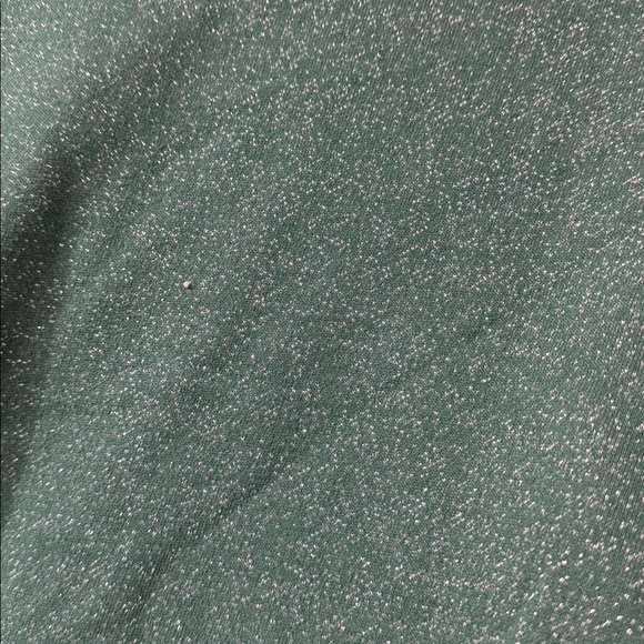 Mickey and Minnie Disney Christmas sweatshirt size 3x - Picture 7 of 7